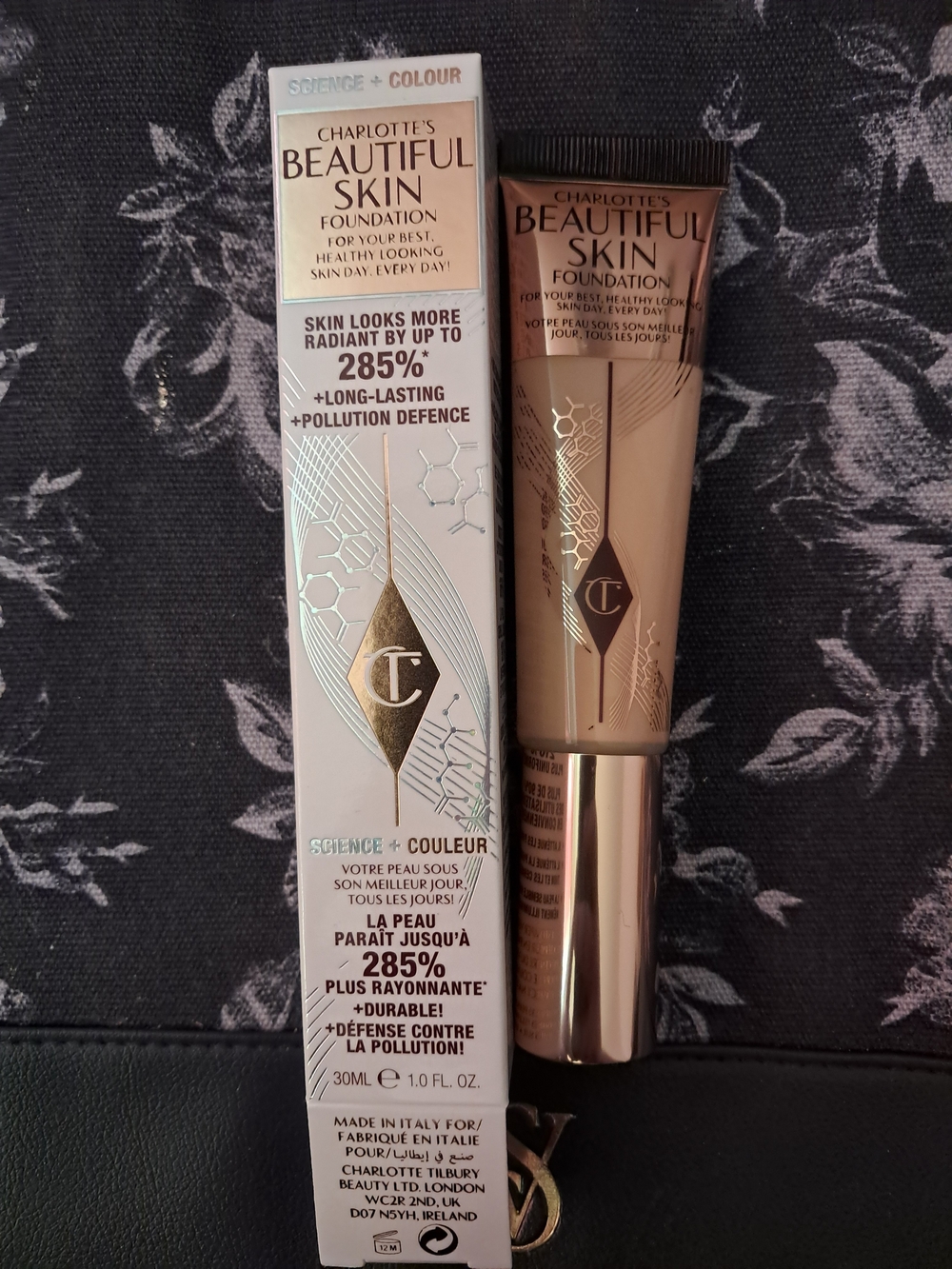 Charlotte Tilbury Beautiful Skin Foundation — 1N - Picture 1 of 4